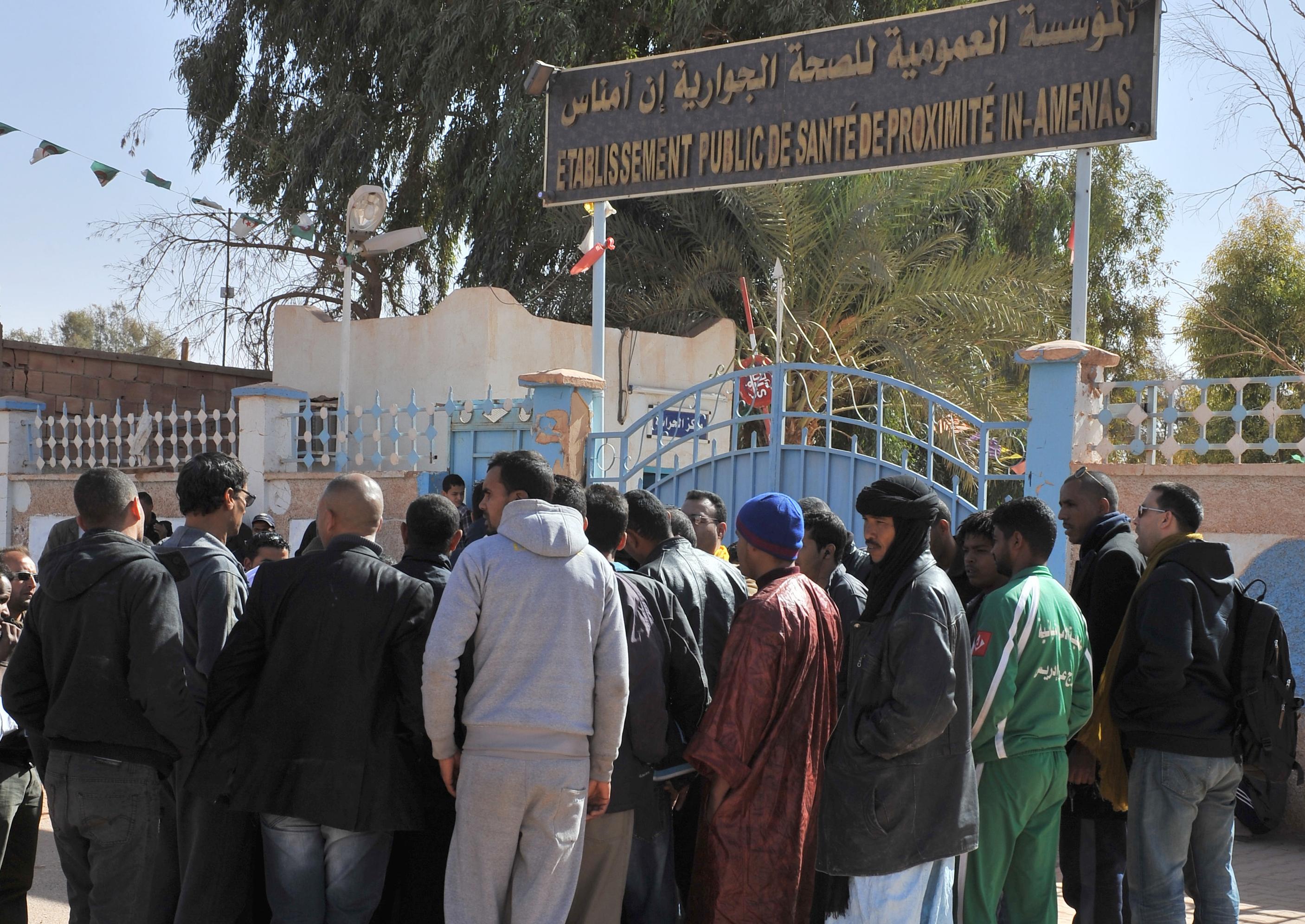 Παραμένουν όμηροι των ενόπλων ξένοι υπήκοοι στο αλγερινό Ιν Αμένας